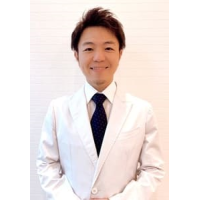 Ayama 医師