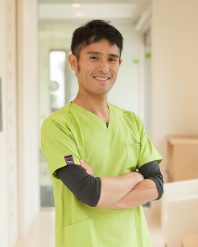 高畑 圭輔 医師