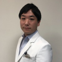 沢崎 俊太郎 医師